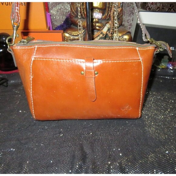 Patricia Nash Heritage Collection Leather Crossbody & Bernini Wallet Set Cognac - Picture 3 of 14